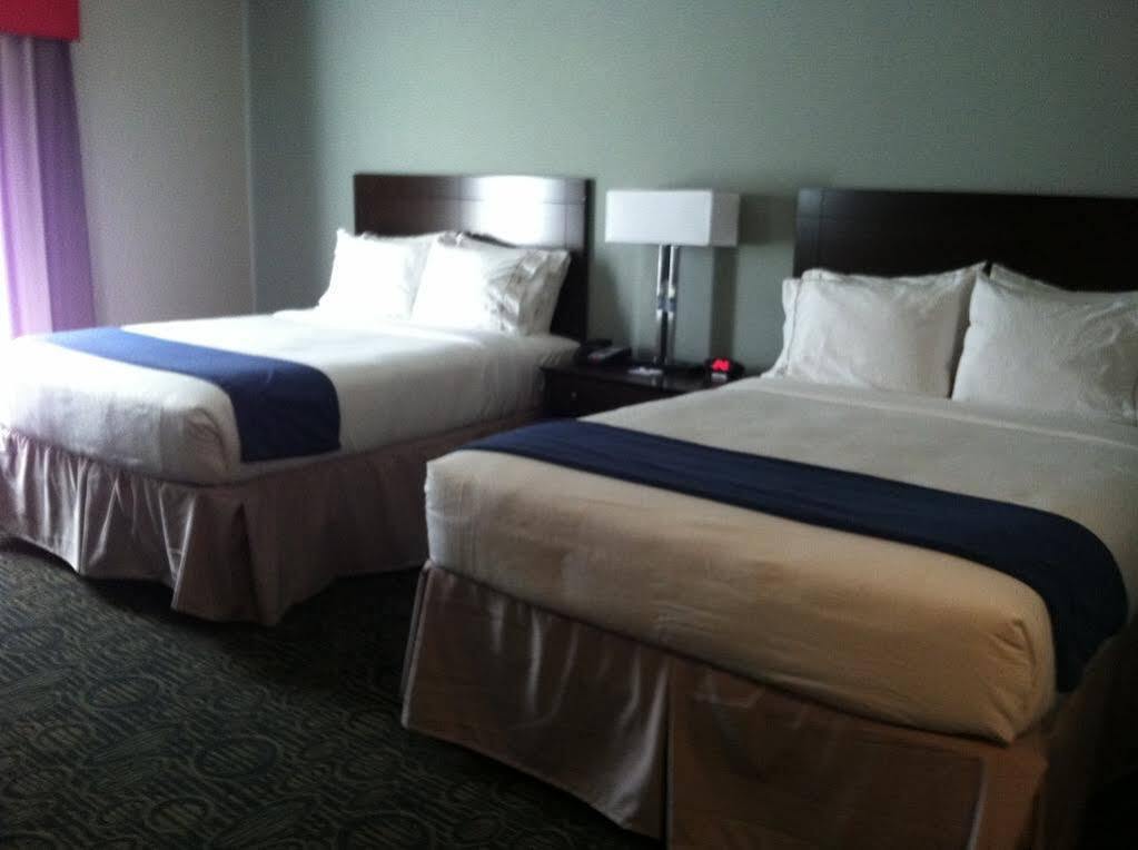Holiday Inn Express & Suites Oak Ridge By Ihg Екстер'єр фото